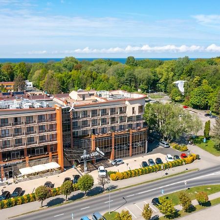 Hotel Leda Spa - Adults Only Колобжег Екстериор снимка