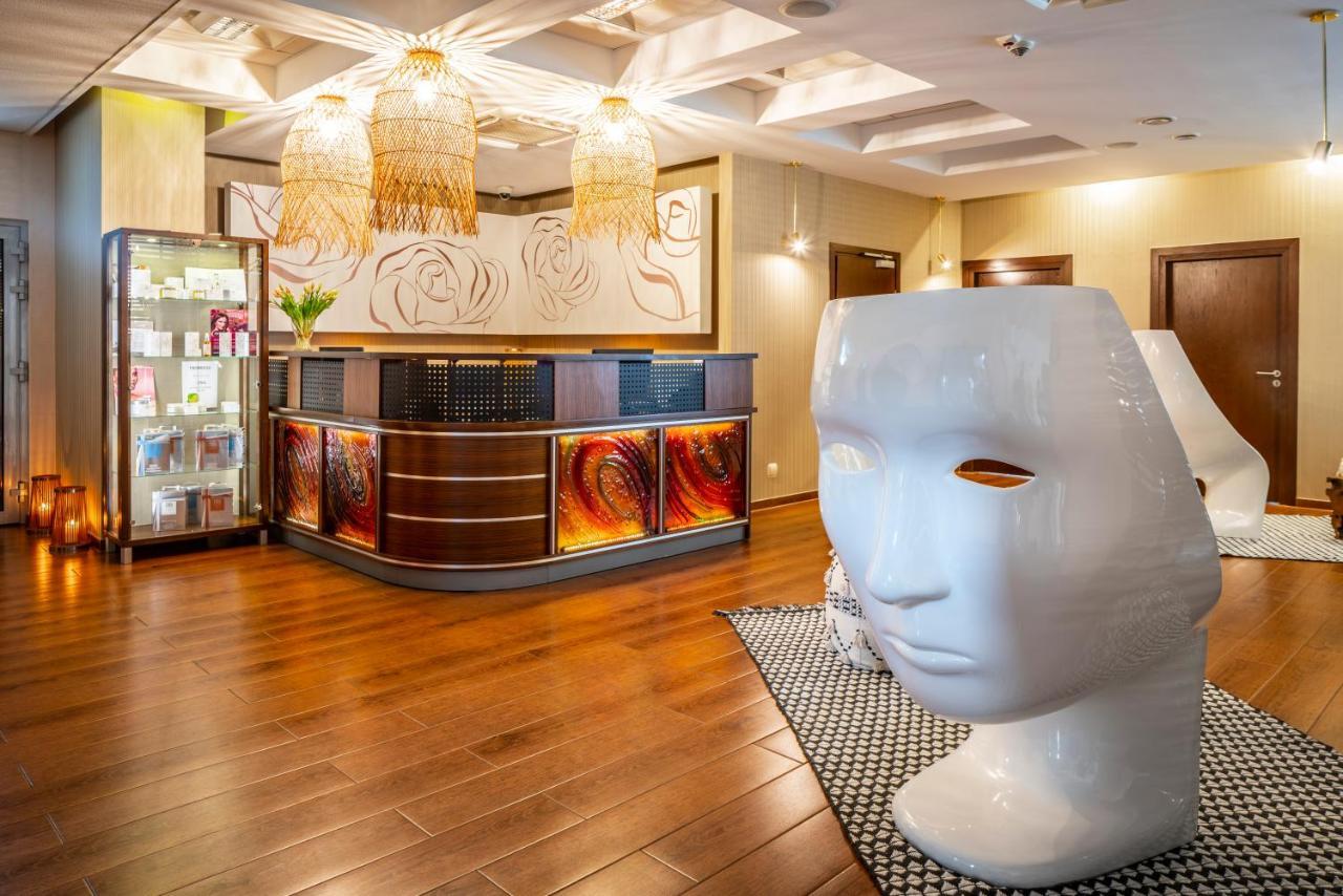 Hotel Leda Spa - Adults Only Колобжег Екстериор снимка
