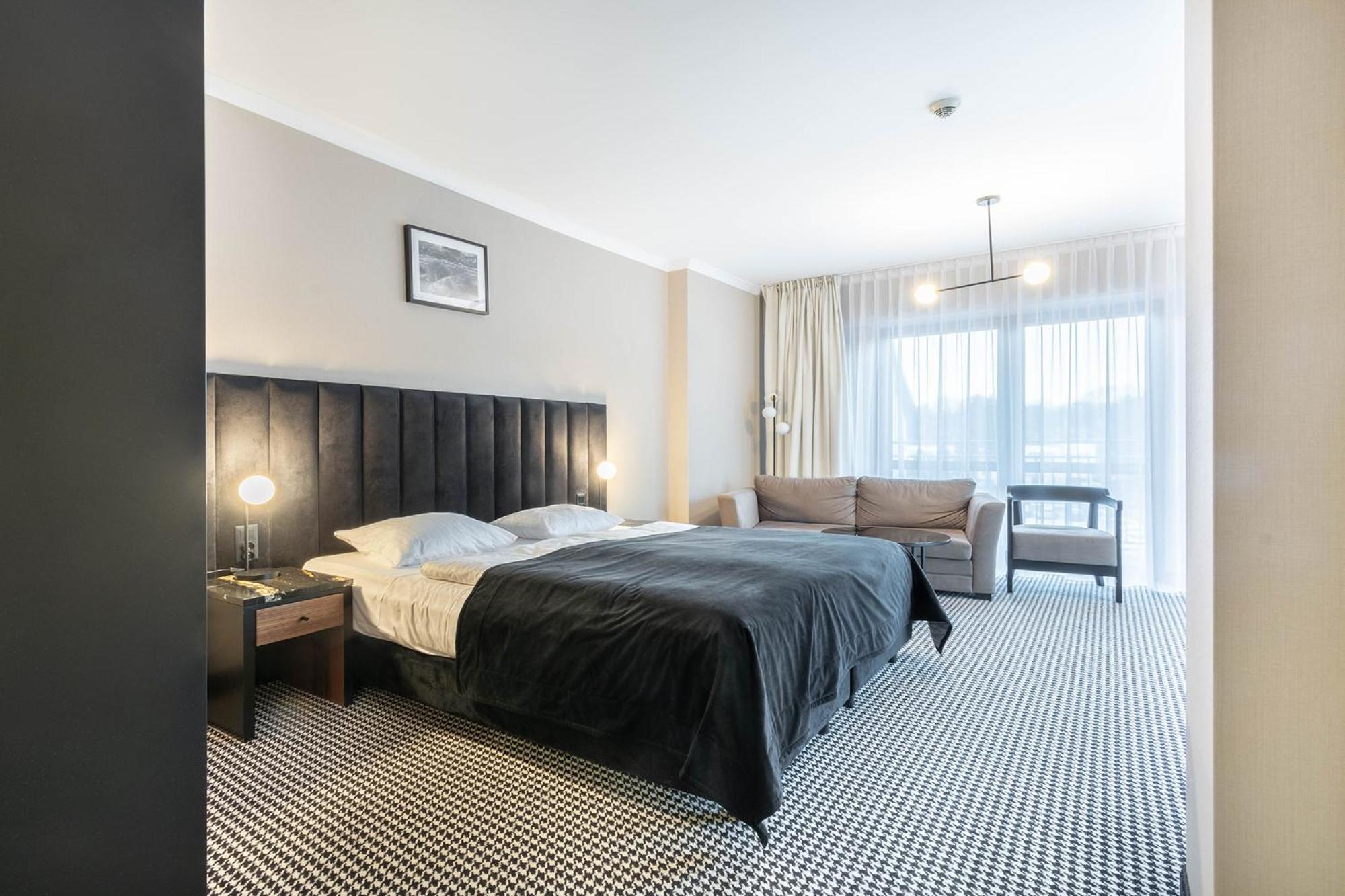 Hotel Leda Spa - Adults Only Колобжег Екстериор снимка