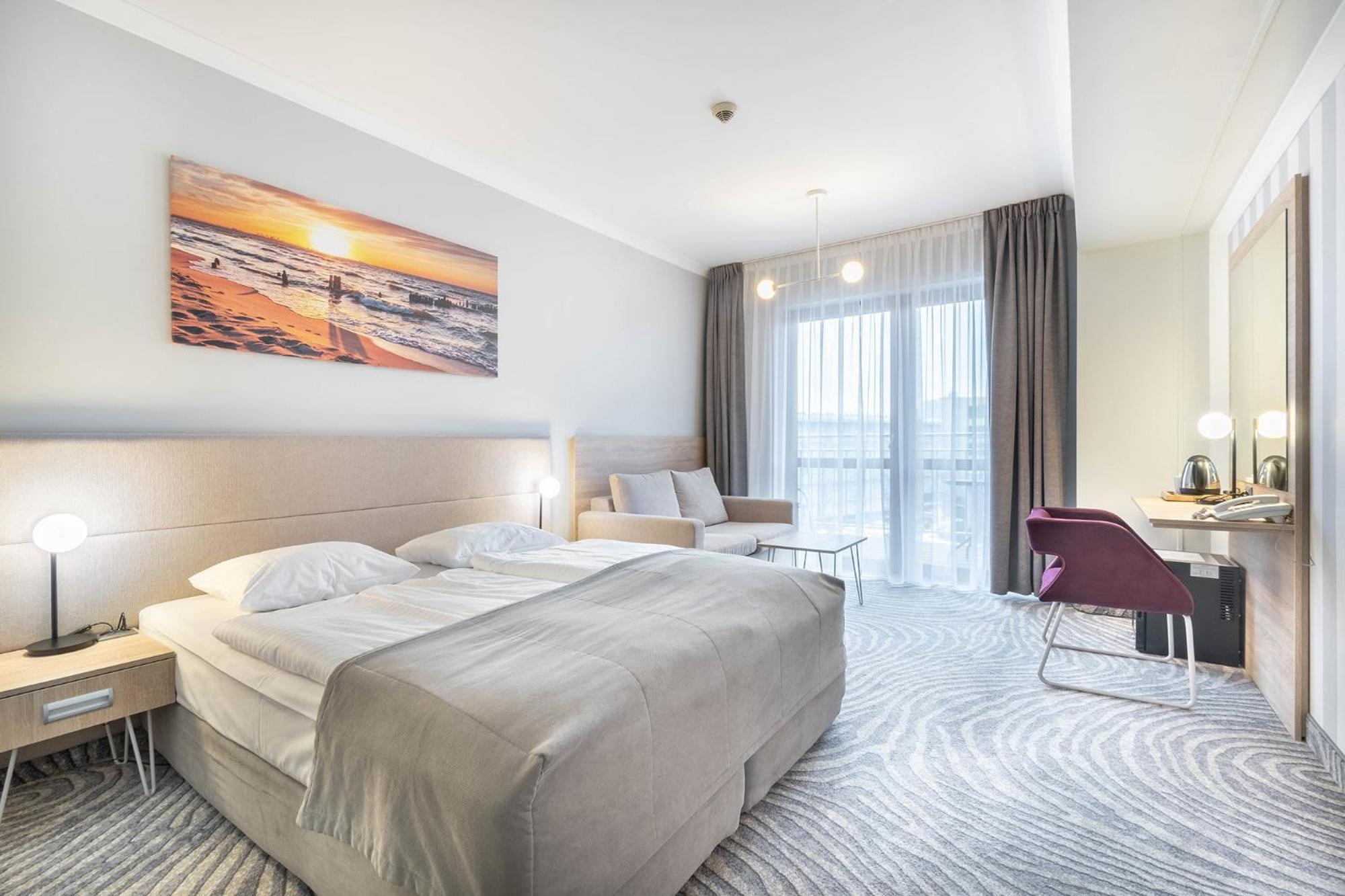Hotel Leda Spa - Adults Only Колобжег Екстериор снимка