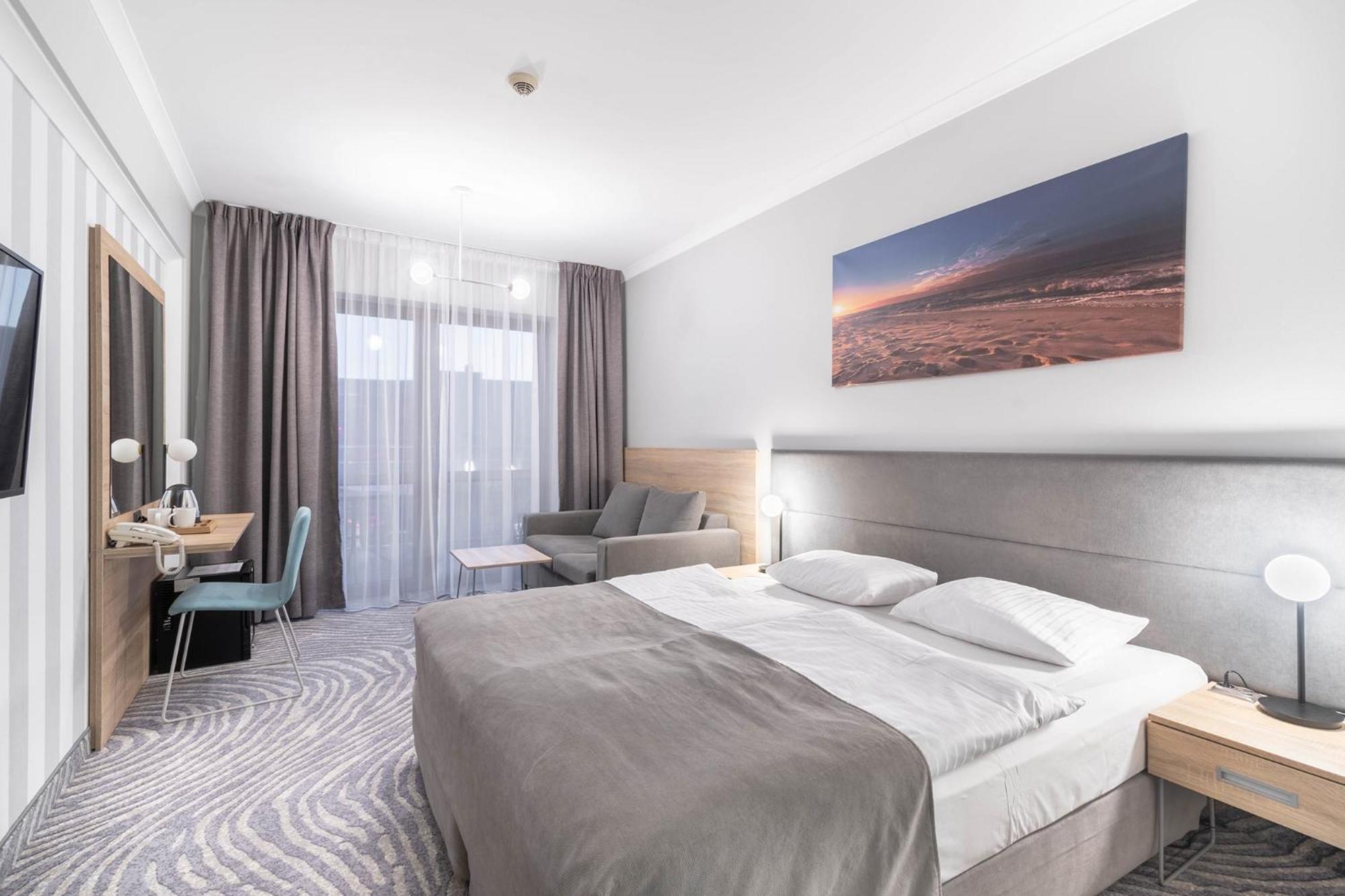 Hotel Leda Spa - Adults Only Колобжег Екстериор снимка