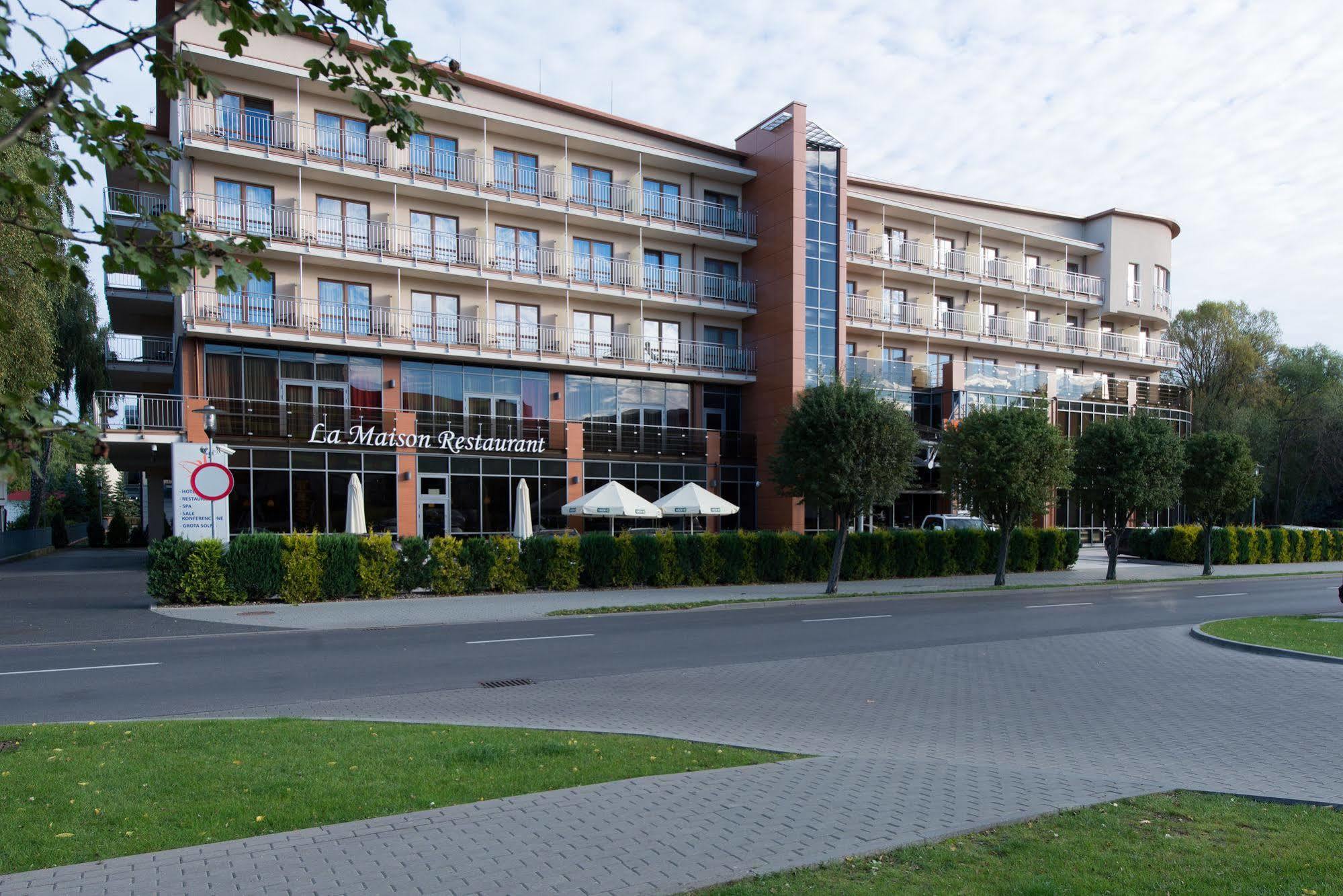Hotel Leda Spa - Adults Only Колобжег Екстериор снимка